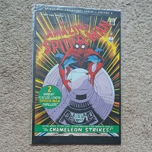 Marvel The Amazing Spider-Man Comic - Red and Blue